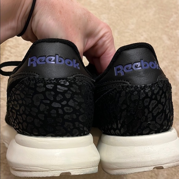 Reebok Classic Leather Sneakers - Picture 4 of 7